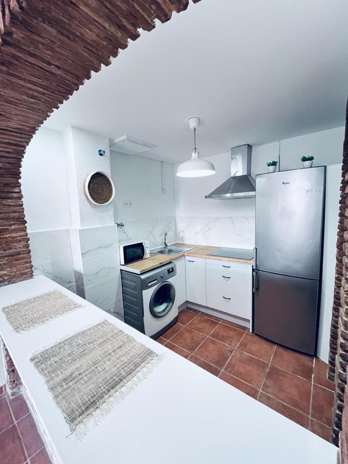 Apartamento Pueblo Evita Apartment Benalmadena Bagian luar foto